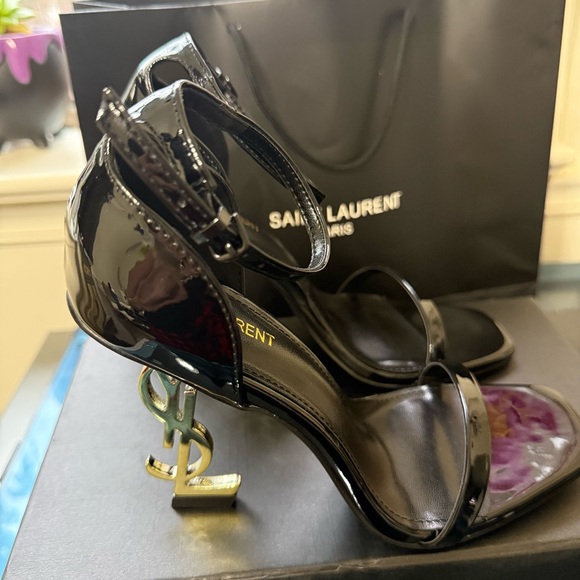 Saint Laurent YSL Patent Leather High Heels Black Elegant - Picture 4 of 16